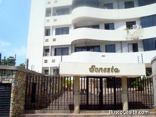 SKY GROUP Vende Apartamento en Los Mangos