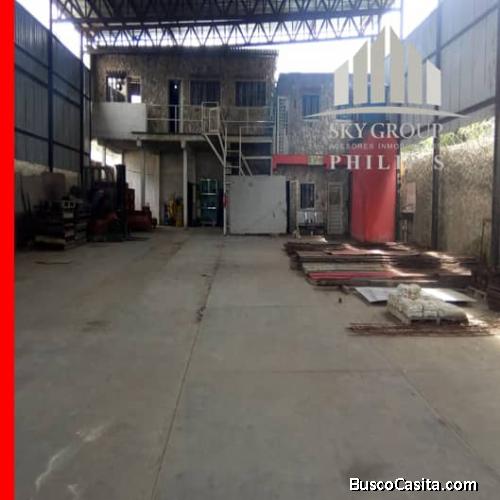 SKY GROUP PLATINUM VENDE Galpón en san Joaquín