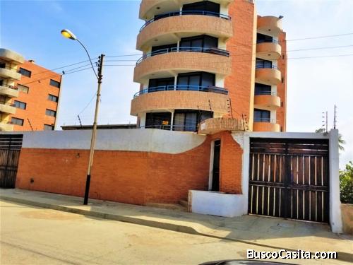 SKY GROUP Vende Apartamento en Chichiriviche