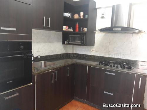 Vendo amplio y práctico Apartamento Av Goajira Maracaibo