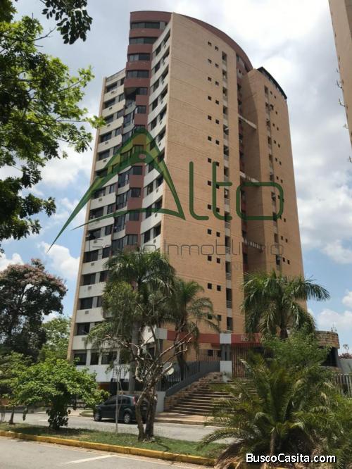 Alto Grupo Inmobiliario Vende Apartamento en las 4Av de Prebo