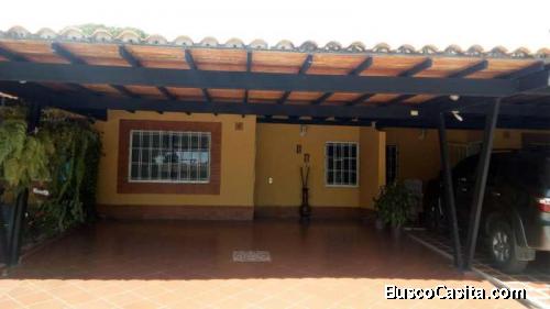 Casa en Valle de Oro FOC-644