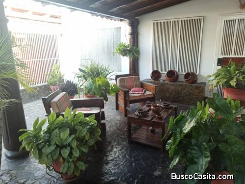 CASA EN CABUDARE, CERCA DE RIBEREÑA, 04245582843, SAIDSA VICCIONACCE
