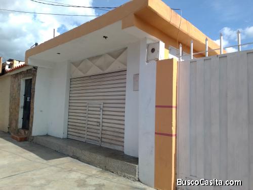 LOCAL COMERCIAL URB. LA MATA