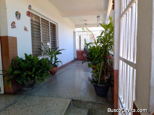 CASA EN VENTA URB. LOS CREPUSCULOS