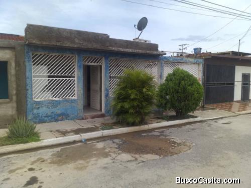 EN VENTA CASA EN SECTOR BOYACA 6, URB. CELENIA DE BALZA, BARCELONA