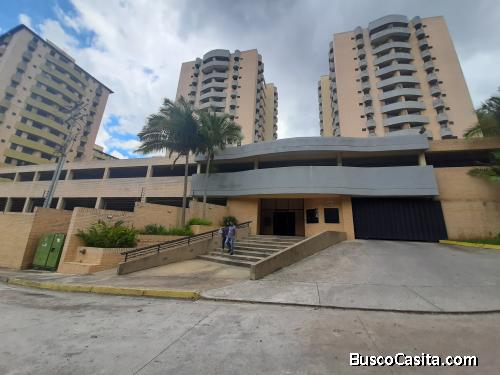 SKY GROUP Vende apartamento en Av cuatricentenaria FOA-1174