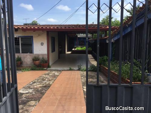 En venta casa en Urbanización Río Grita 
