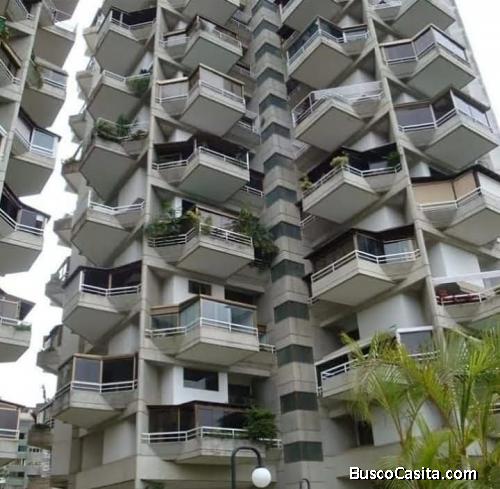 LUJOSO APARTAMENTO CARACAS