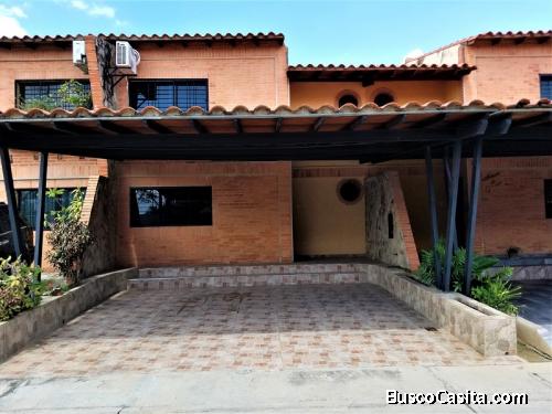 SKY GROUP Vende Town House en el Trigal San Diego