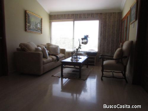 Hermoso y lujoso Townhouse en Alquiler Los Naranjos Doral Norte Maracaibo