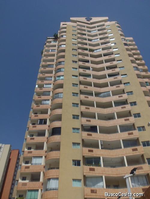 SKY GROUP PLATINUM VENDE Apartamento en Las Chimeneas.