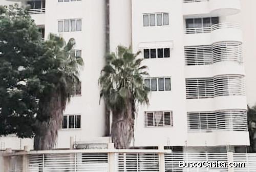 Yamily Ochoa Vende Amplio Apartamento Urb. La Trigaleña - YAP4