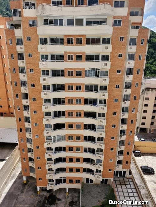 Nelly Nava Alquila Apartamento en La Trigaleña Valencia