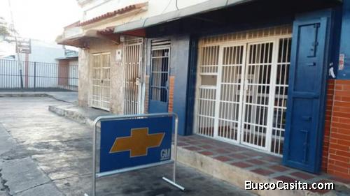 SKY GROUP PLATINUM VENDE O ALQUILA Local en La Candelaria