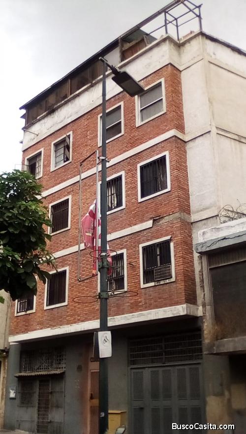VENDO APARTAMENTO TIPO ESTUDIO (EJECUTIVO) EN CARACAS