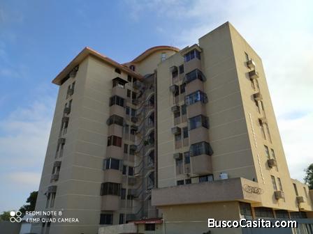 Venta de Apartamento en el Sector Grano de Oro, en Maracaibo