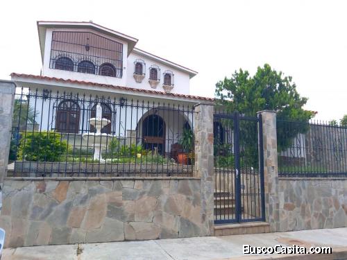 Casa En Terrazas De Los Nísperos Idc-1180