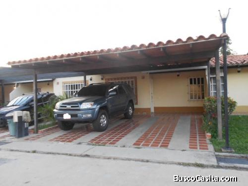 Nelly Nava Vende Casa en Valle de Oro