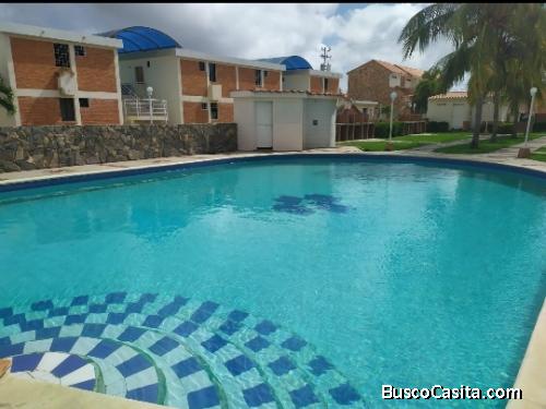 Vendo apartamento PB. 1 hab 2 baños flamingo