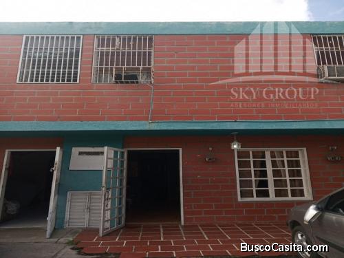 SKY GROUP PLATINUM VENDE Town house en Villas del Sol II