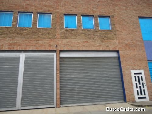 Nelly Nava Vende Galpón en la Zona Industrial Carabobo Valencia 