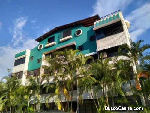 Nelly Nava Vende Apartamento Penthouse en Los Andres San Diegos