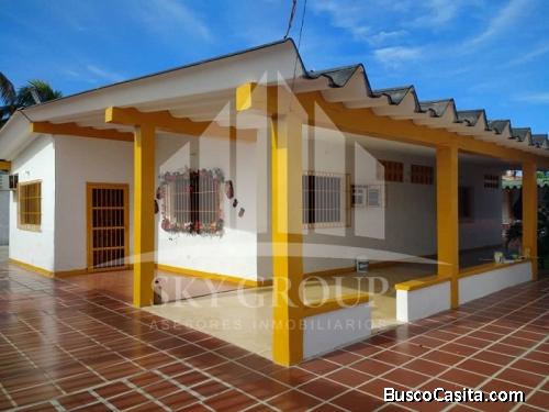 SKY GROUP PLATINUM VENDE Casa en Chichiriviche, Falcón.