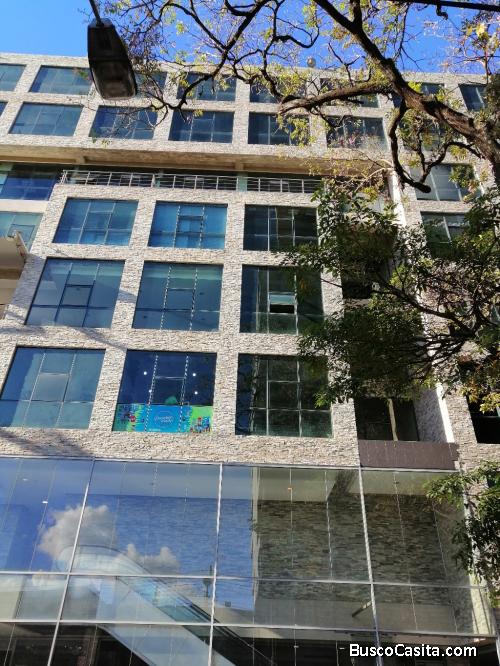 Local En C.c Concepto La Viña