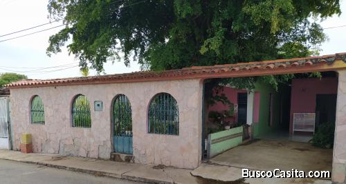 SE VENDE CASA EN CABUDARE SECTOR LOS PINOS