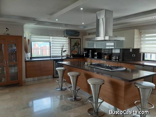 Sky Group Vende Penthouse en el Parral FOA-1245 (+58 4144257272) gheizel Lugo