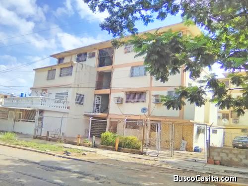 APARTAMENTO URB. POMONA