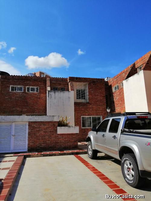 Town House en El Bosque. FOTH-174