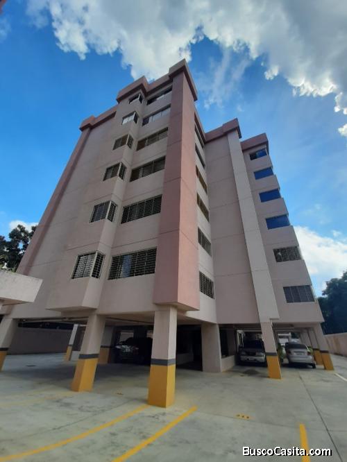 SKY GROUP Vende apartamento en Virgen Morena FOA-1263