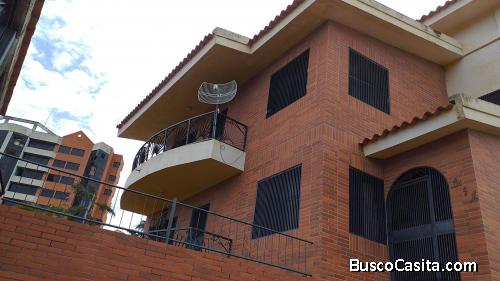 Nunziatina Vende Casa al Este de Barquisimeto 04245151558
