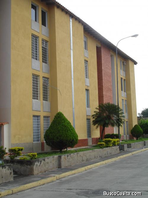 SE ALQUILA APRTAMENTO AMOBLADO EN CABUDARE