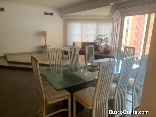 SE ALQUILA APARTAMENTO SECTOR LA LAGO MARACAIBO
