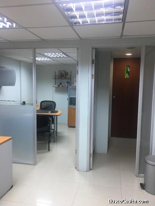 SE VENDE OFICINA ZONA NORTE  MARACAIBO