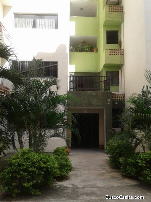 VENDO ESPECTACULAR APARTAMENTO RES. POMARROSA PARAPARAL LOS GUAYOS EDO. CARABOBO