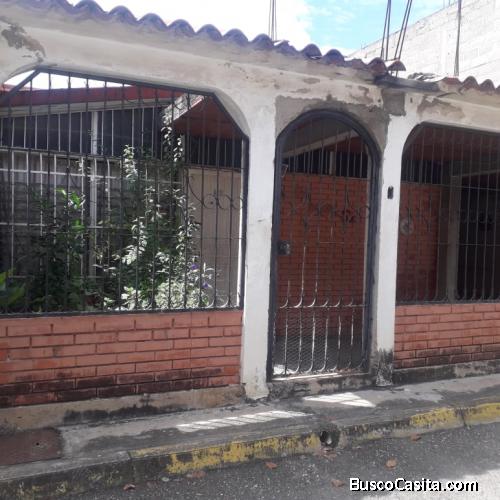 Casa en Valle Arriba 164 mt. 7 ambientes 1 baño