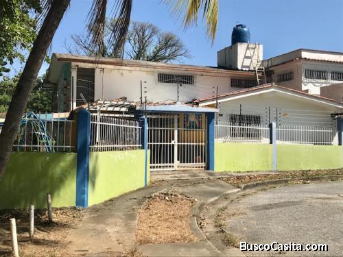 casa en el trigal centro para remodelar  comercial 