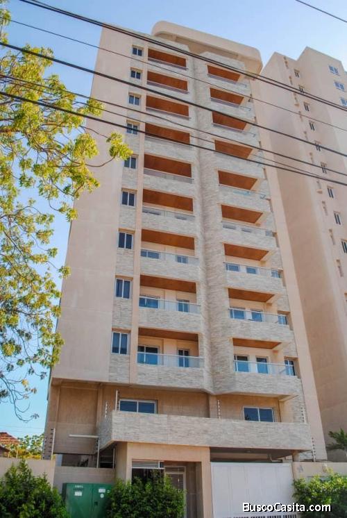 Se alquila lindo apto en torre Rubi Tierra Negra Maracaibo.