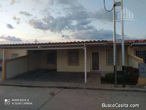 Casa en Venta en  Brisas del Lago, Ciudad Alianza ATC-572