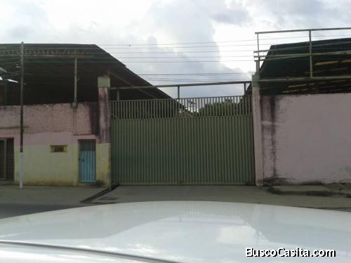 Venta de Terreno con Galpón Industrial, Tocuyito