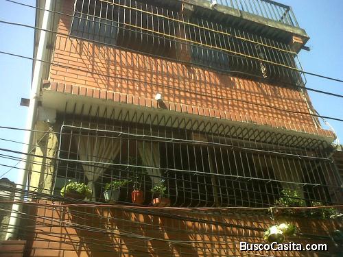 HABITACION JOVEN CABALLERO PROFESIONAL