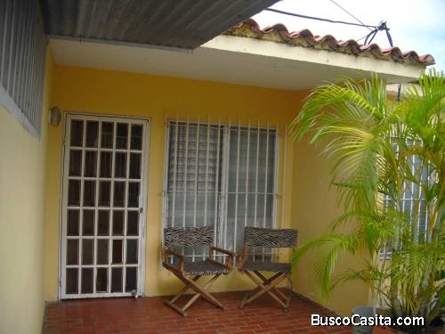 Casa en Venta en Guacara Urb Los Naranjos