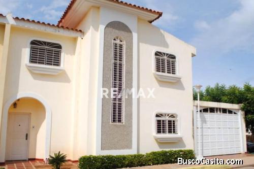 Apartamento de Lujo en Venta Maracaibo, Avenida El Milagro 160121