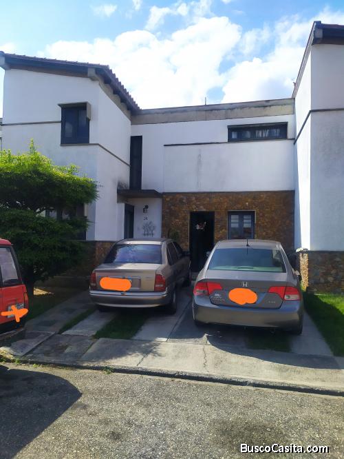 Hermosa y acogedora casa