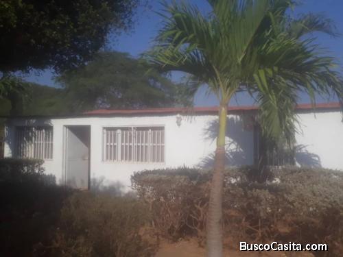 FINCA VENTA SECTOR EL CRESPO +584126621818 NC