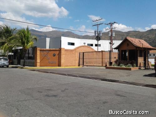 En Venta Casa en Villas de Alcala San Diego